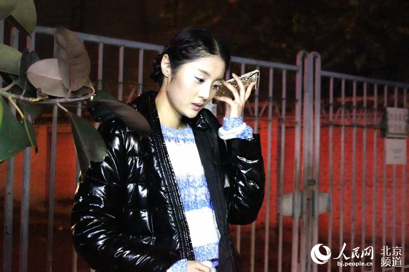 光鲜后的辛劳:记亚洲超模冠军北京时装周的一