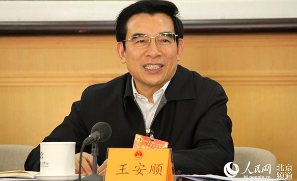 组图：北京市十四届人大四次会议市长表情