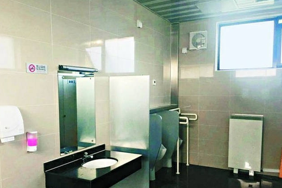 小厕所惠及大民生西城“厕所革命”让胡同里的厕所大变样