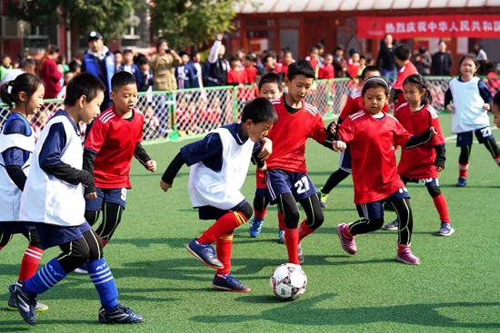 学足球可以提升自信吗,学足球可以提升自信吗女生