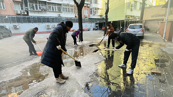 朝阳香河园街道：疏通管道畅民心 消除隐患保安全(图1)