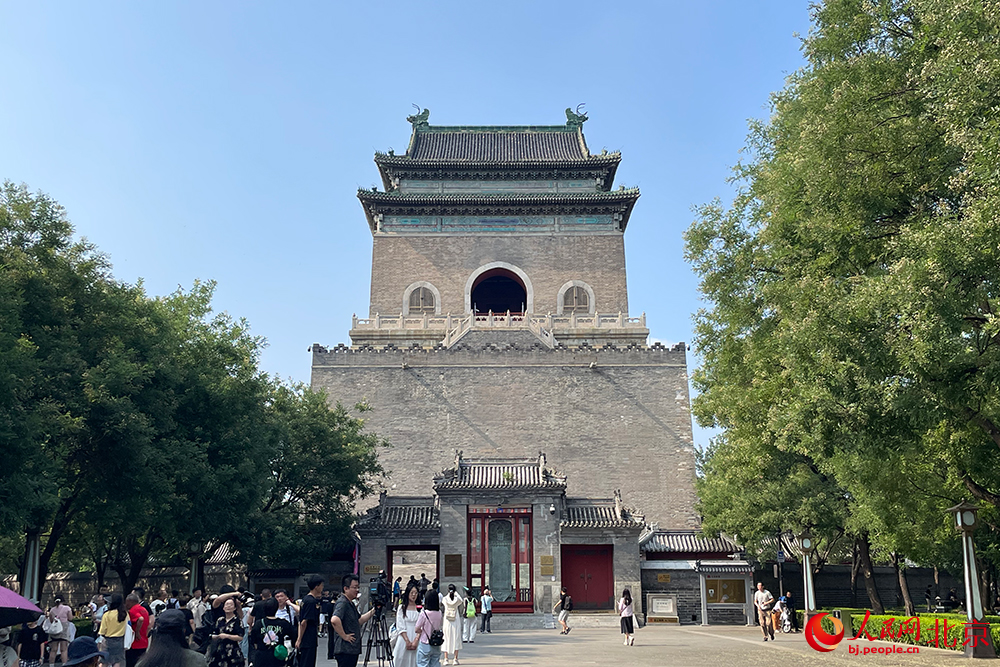 北京中軸線北端的鐘樓。人民網記者 尹星雲攝