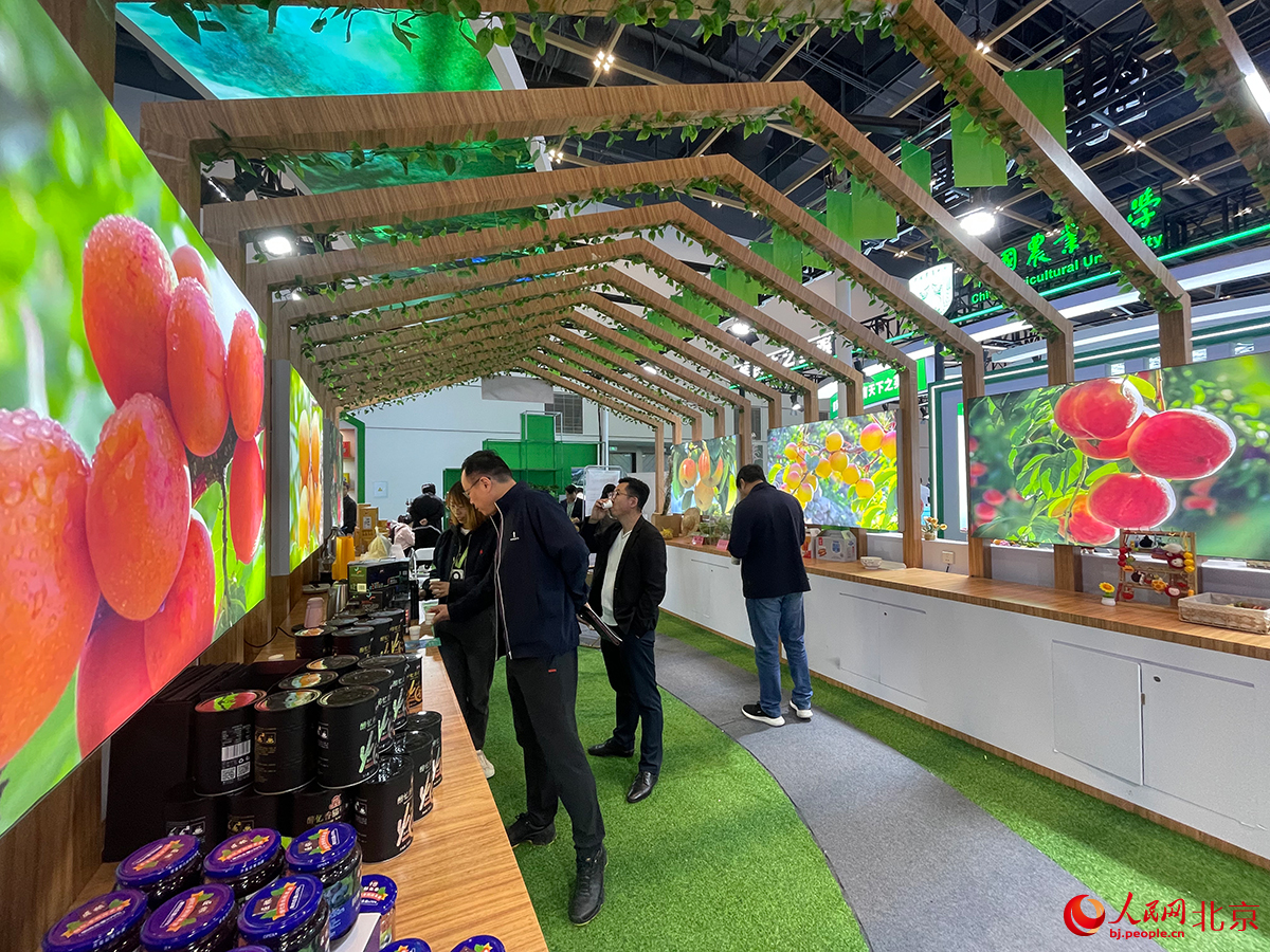 前沿農業成果集中亮相博覽會。人民網記者 尹星雲攝