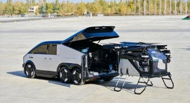 坐着“飞的”游敦煌