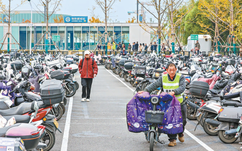 北京61个轨道站点接驳环境焕新升级