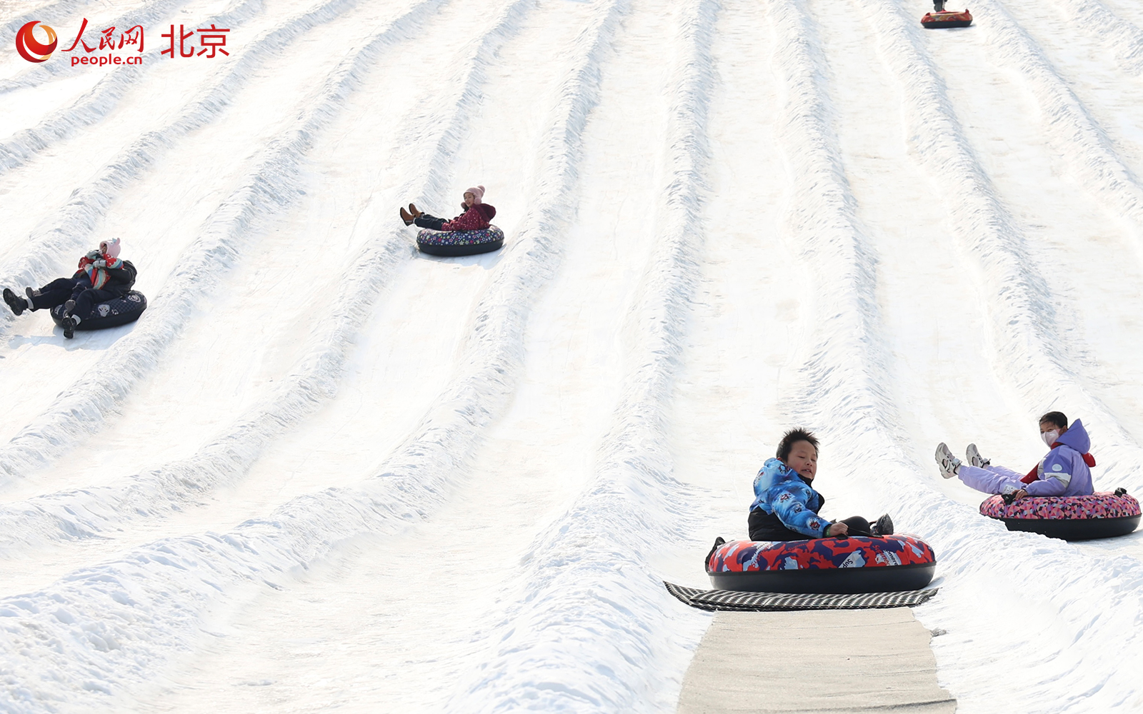 新春走基层|双奥之城再掀冰雪热 鸟巢冬季如何把“冷季节”变成“热时段”