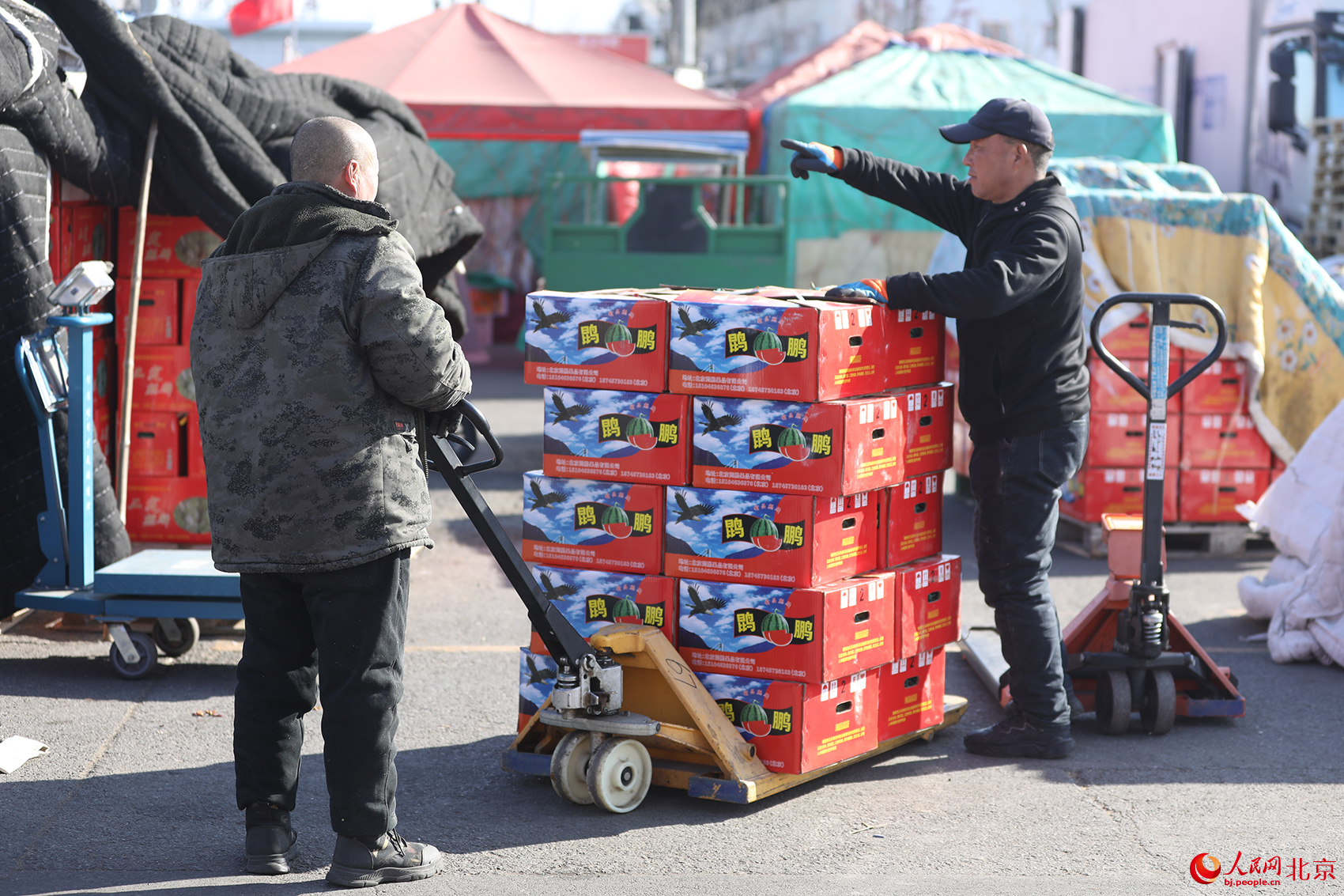 新发地年货节现场。人民网记者 尹星云摄