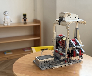 北京打造全球首个智慧机器人养老驿站”