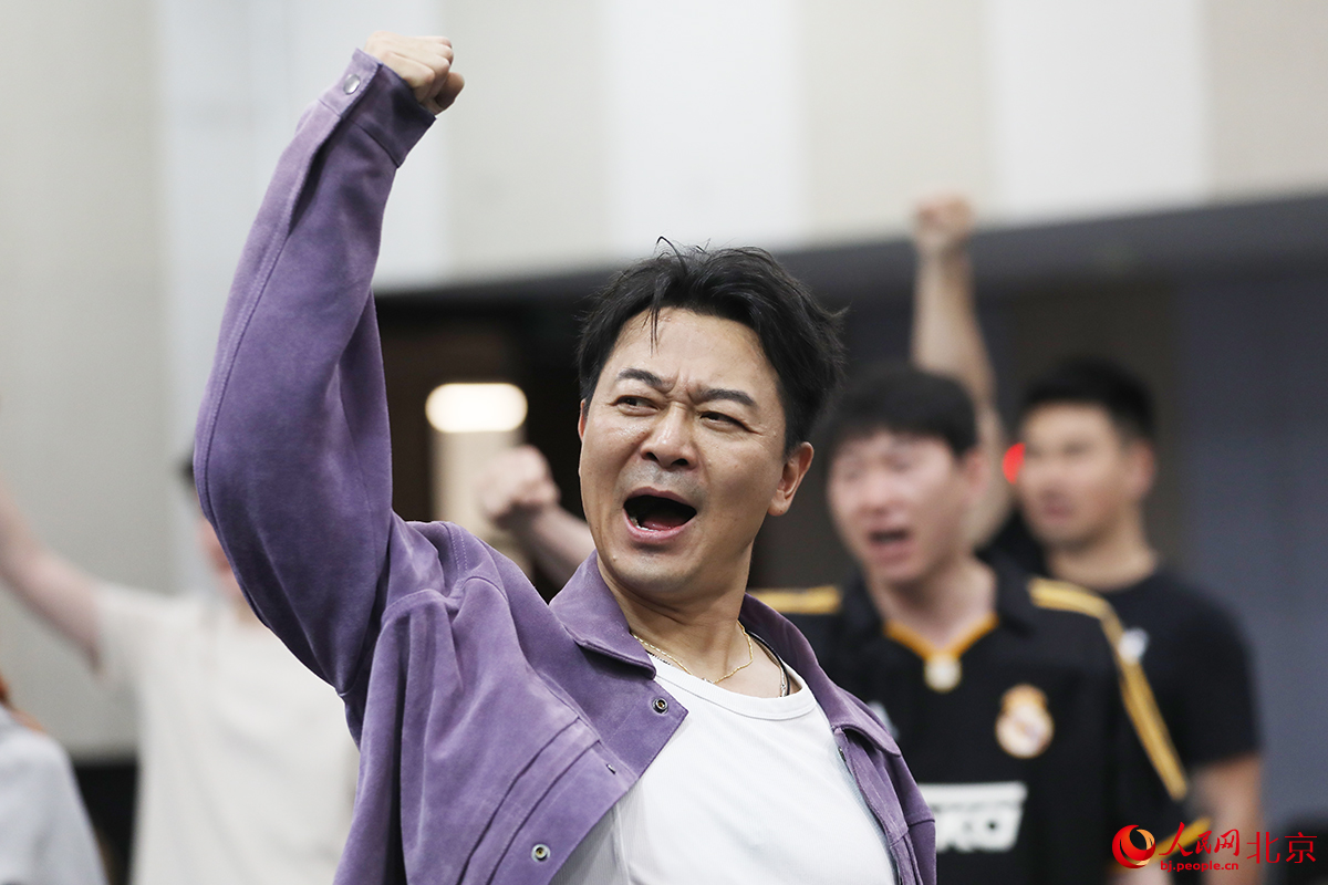 話劇《大宅門》排練現場。人民網記者 尹星雲攝